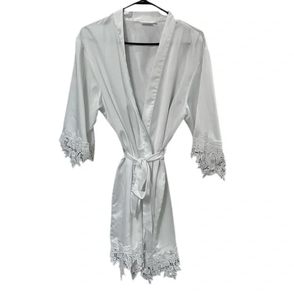 MAEVEN Stella Satin Lace White Robe Size Medium M - Picture 1 of 7